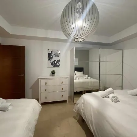 Holyhome Cinema Perfect For Families Villa